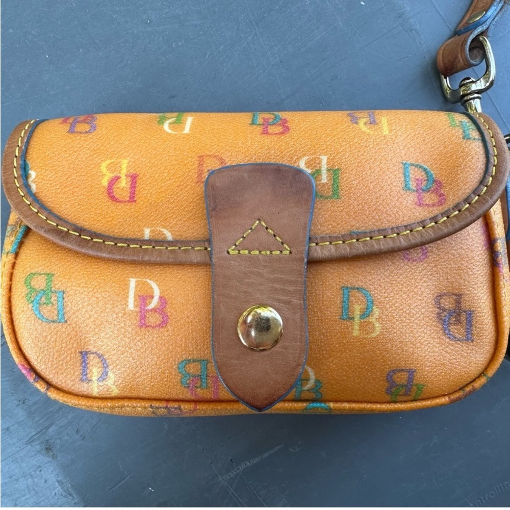 Dooney & Bourke Wristlet